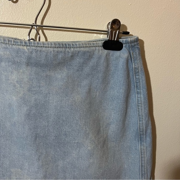 BDG Urban Outfitters Cotton Light Wash Mini Denim Skirt M - Picture 4 of 12